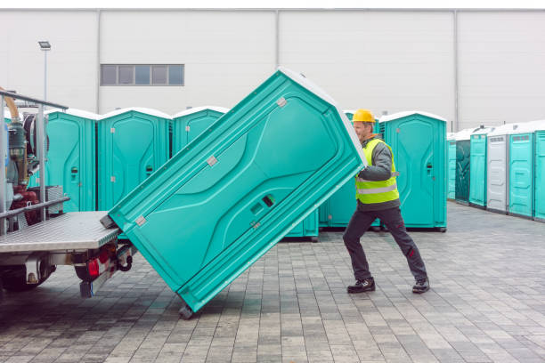 Portable Toilet Options We Offer in Pheasant Run, OH