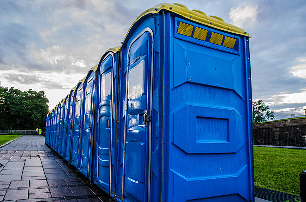 Best Portable restroom trailer rental  in Pheasant Run, OH
